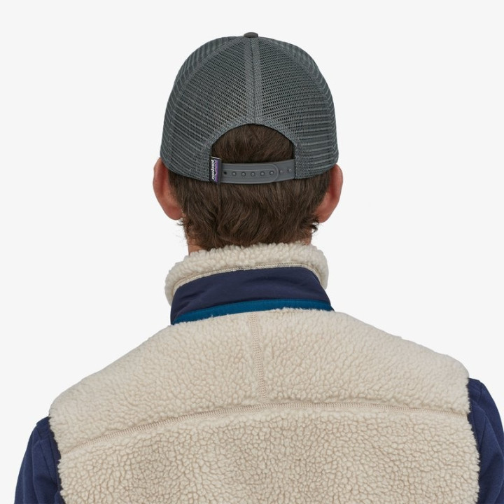 Czapka PATAGONIA P-6 Logo Trucker Hat forge grey