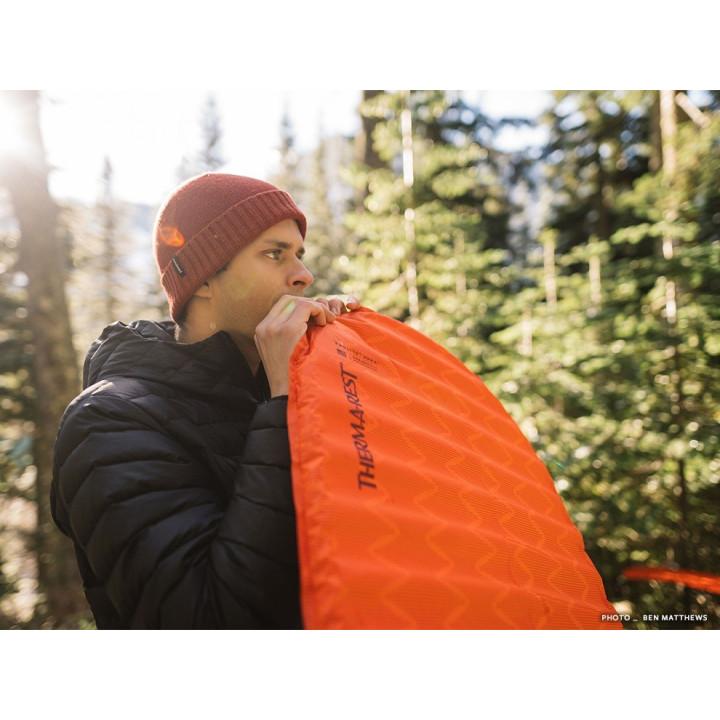 Mata samopompująca THERM-A-REST ProLite APEX WingLock