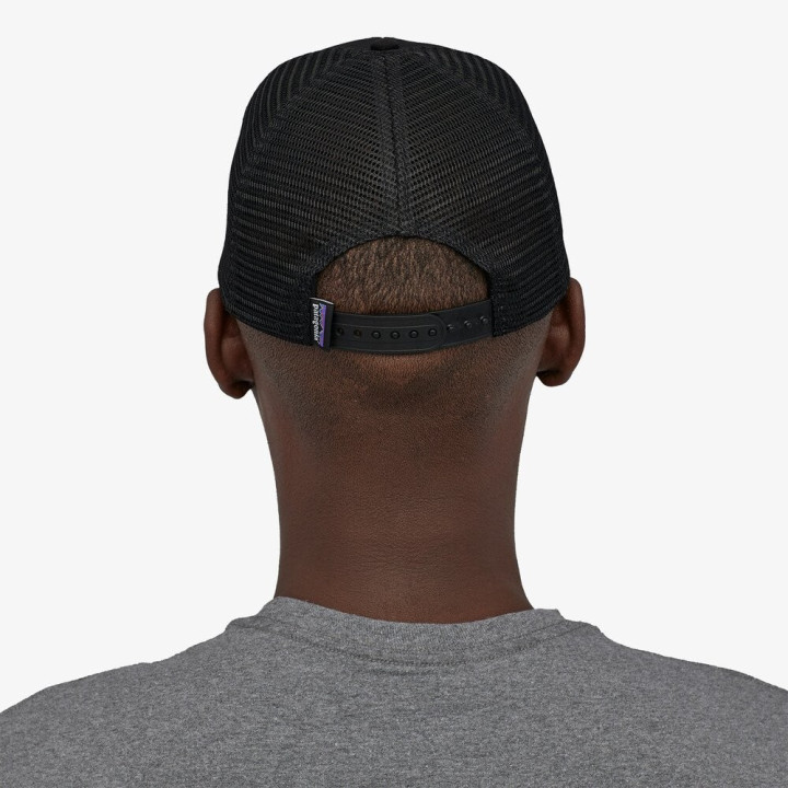 Czapka PATAGONIA P-6 Logo Trucker Hat black