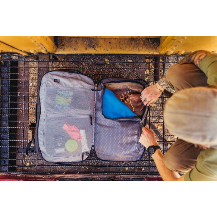 Plecak GREGORY Border Traveler 30 total black