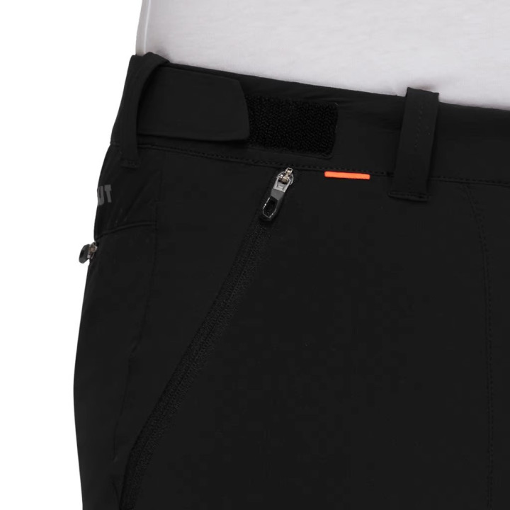 Spodenki MAMMUT Runbold Shorts Men black