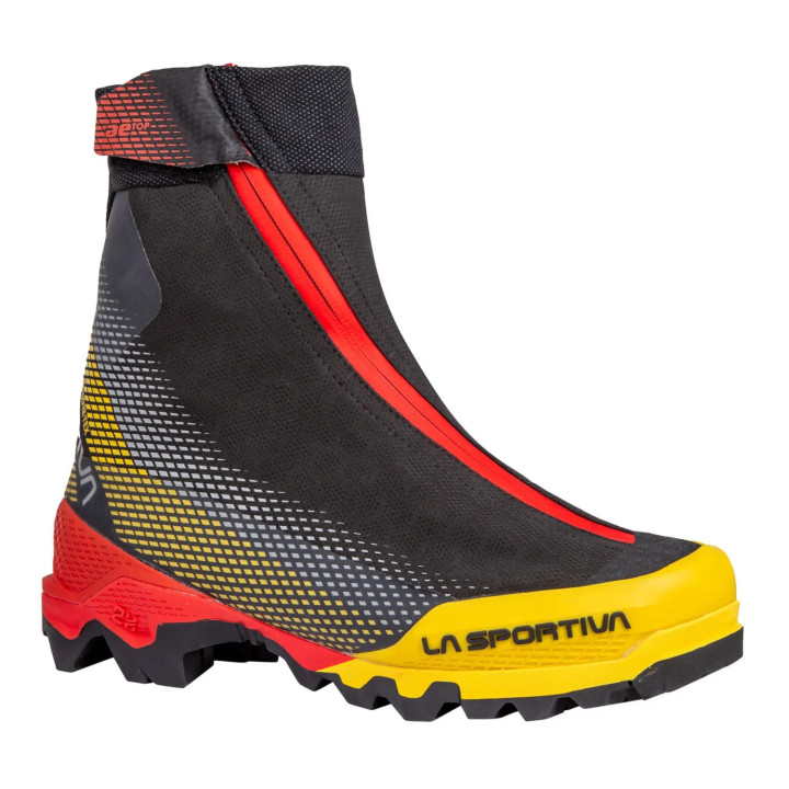 Buty La Sportiva Aequilibrium TOP GTX black/yellow