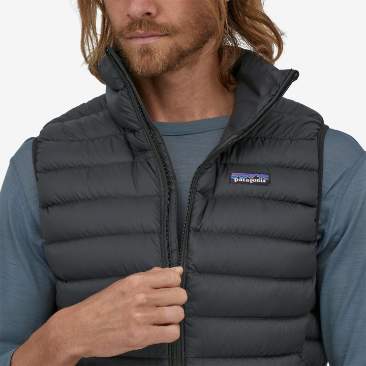 Kamizelka PATAGONIA Down Sweater Vest Men black