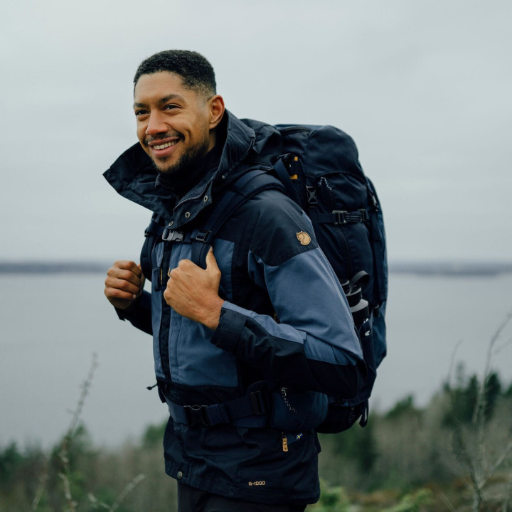 Kurtka FJALLRAVEN Keb Jacket dark navy-unkle blue