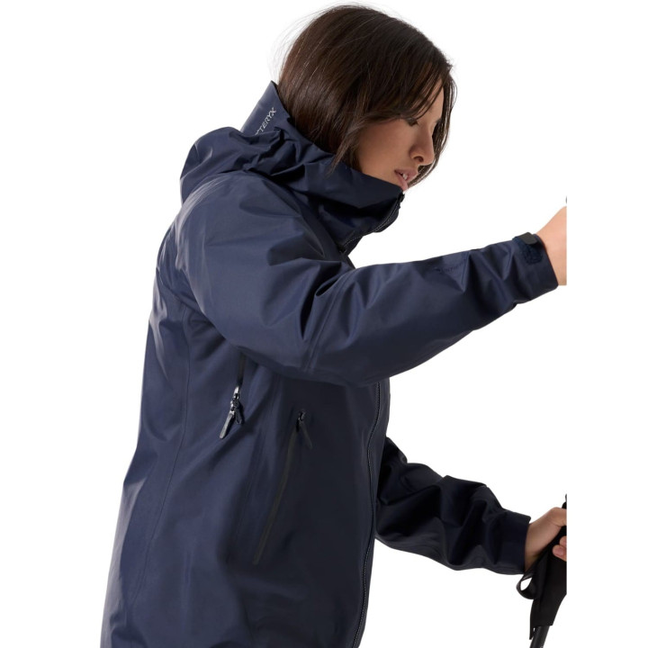 Kurtka ARC'TERYX Beta SL Jacket Women's black sapphire
