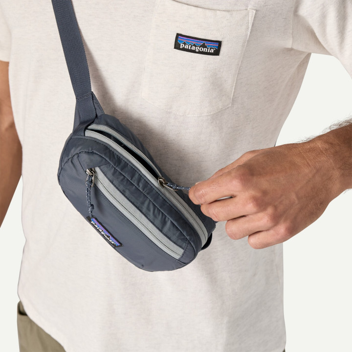 Saszetka PATAGONIA Terravia Mini Hip Pack 1L black