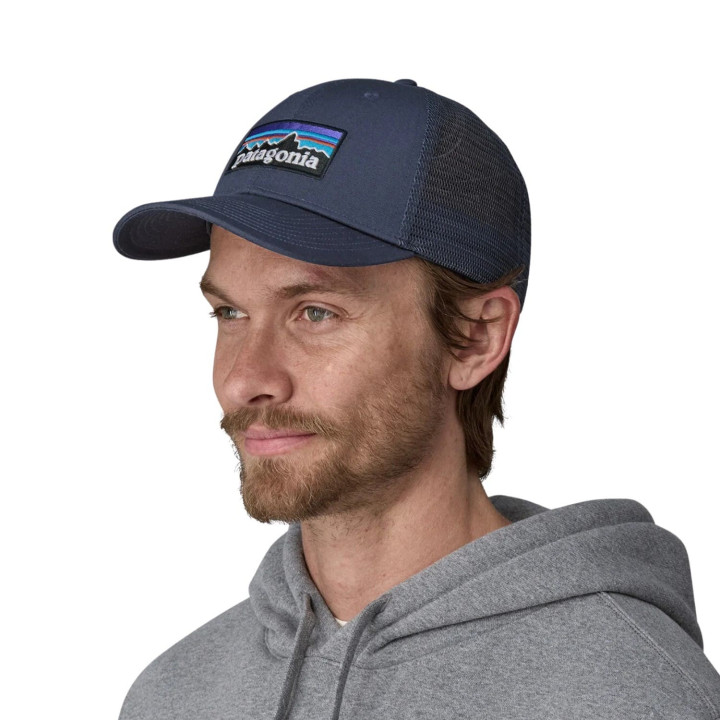 Czapka PATAGONIA P-6 Logo LoPro Trucker Hat new navy