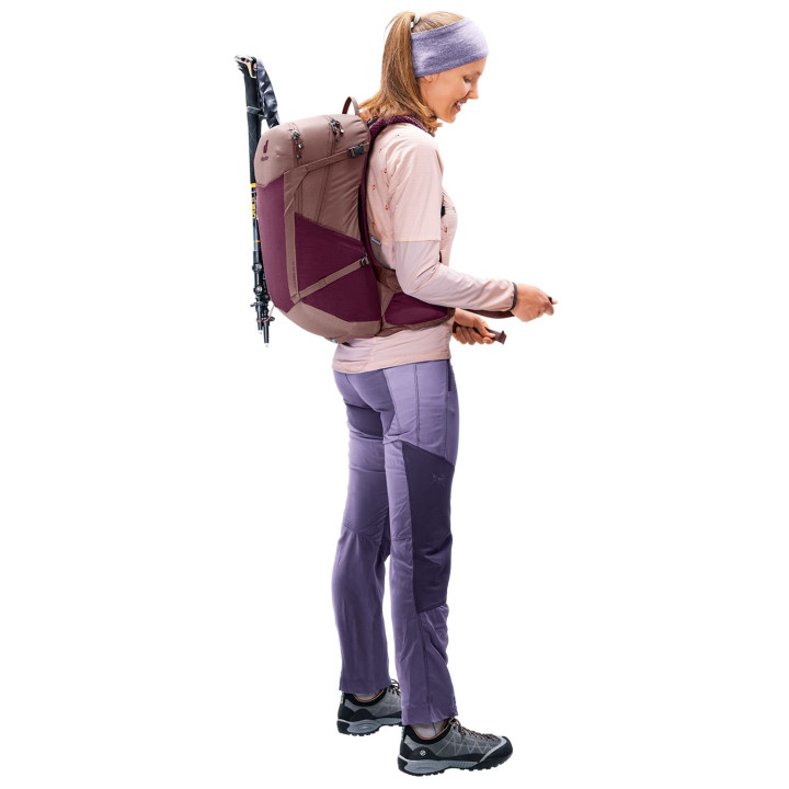 Plecak DEUTER Futura 25 SL cassis-ashrose