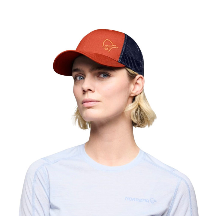 Czapka Norrona Snap Back Trucker Mesh Cap gold flame