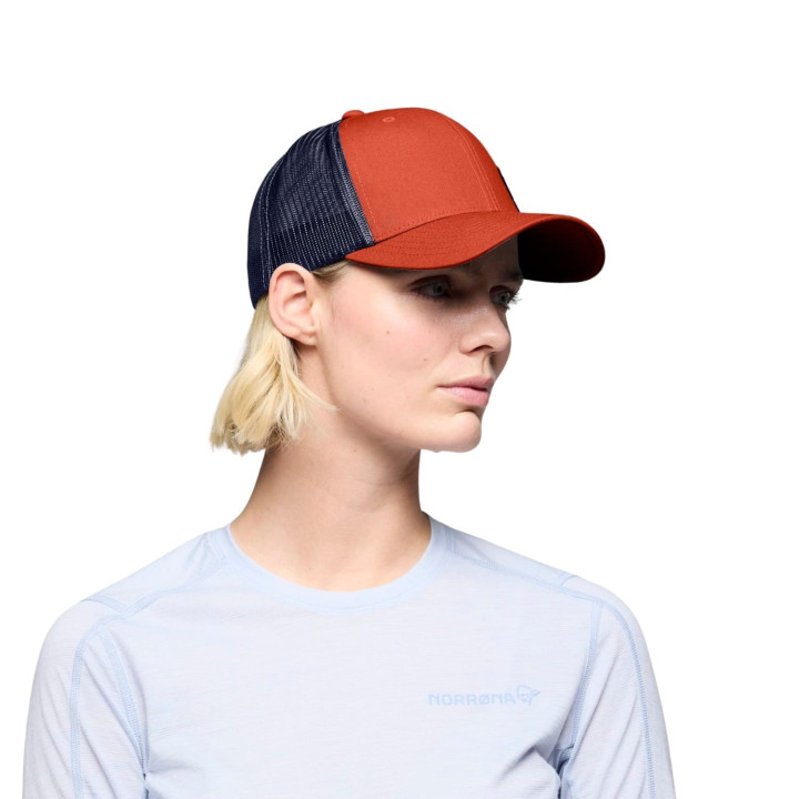 Czapka Norrona Snap Back Trucker Mesh Cap gold flame