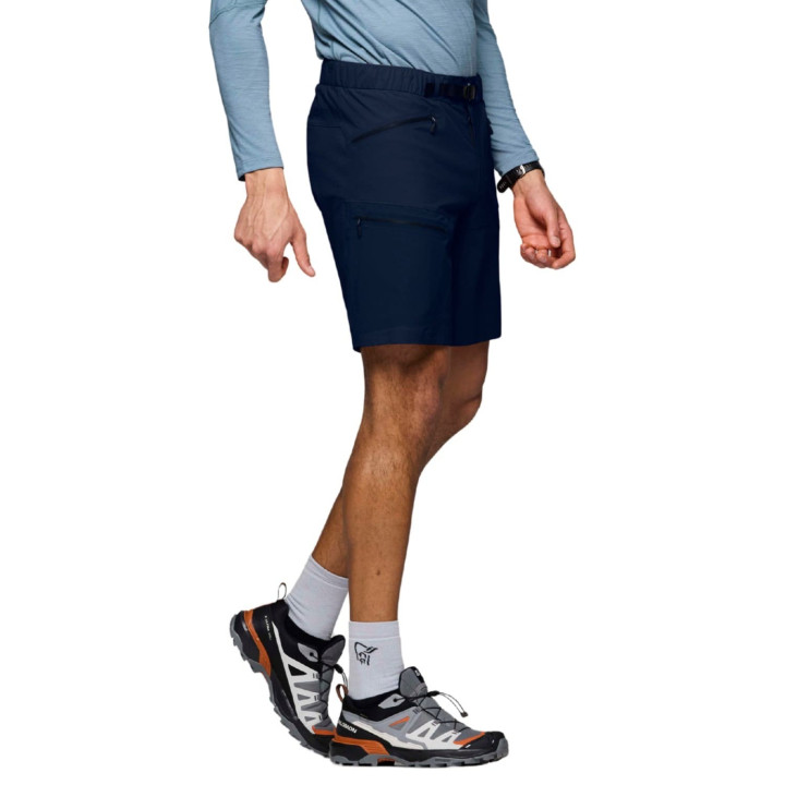 Spodenki NORRONA Falketind Flex1 Light Shorts Men indigo night