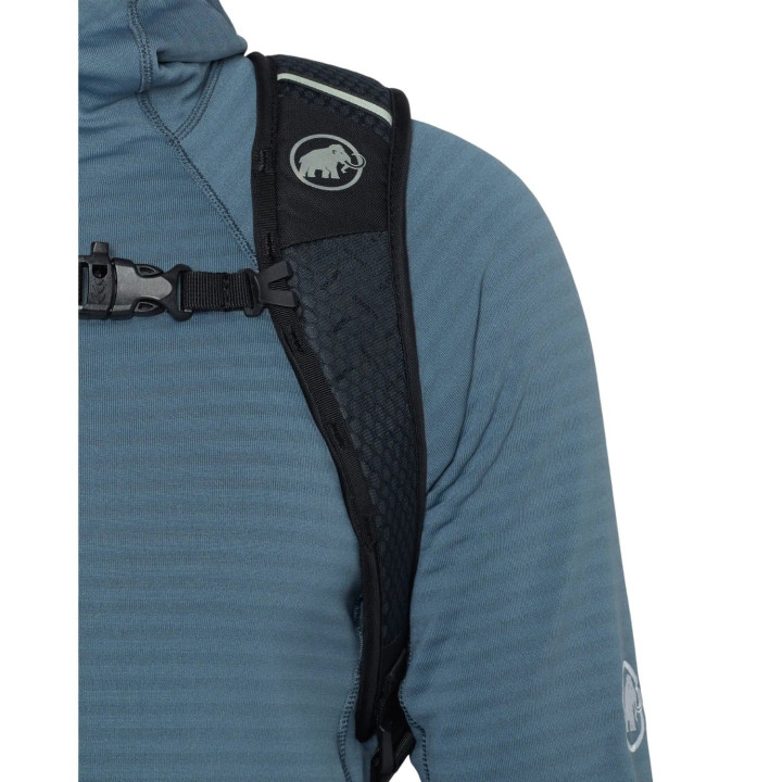 Plecak MAMMUT Lithium 15 holunder-black